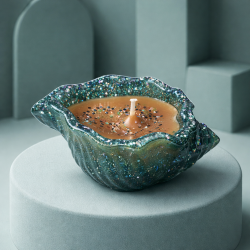 Blue shell candle